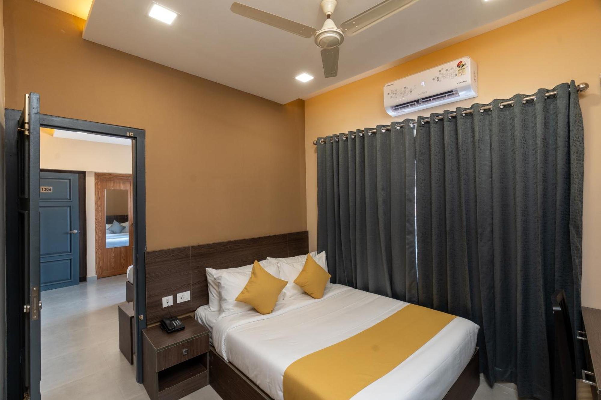 Court 11 By Dimora Hotel Kochi Eksteriør billede