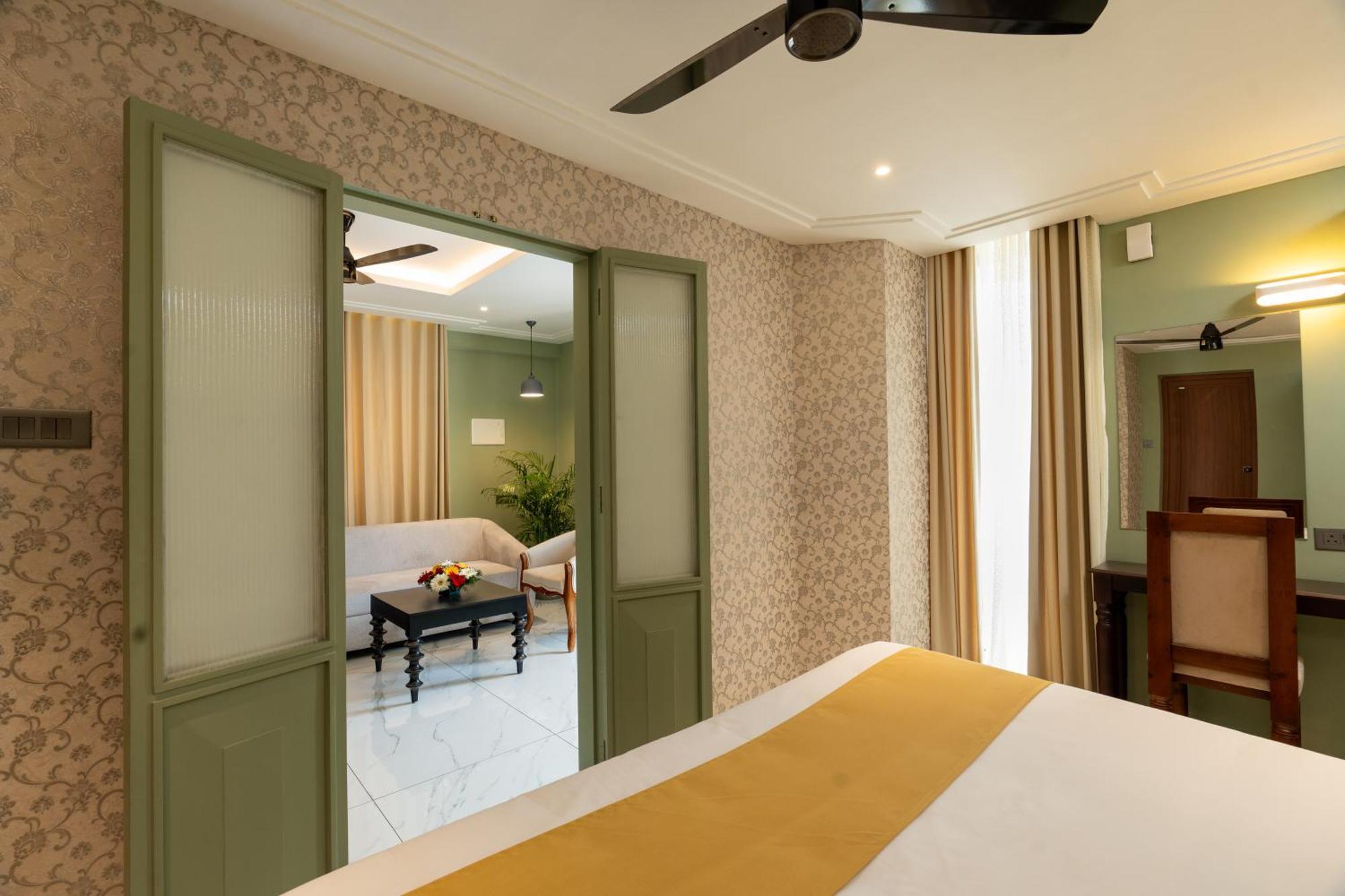 Court 11 By Dimora Hotel Kochi Eksteriør billede