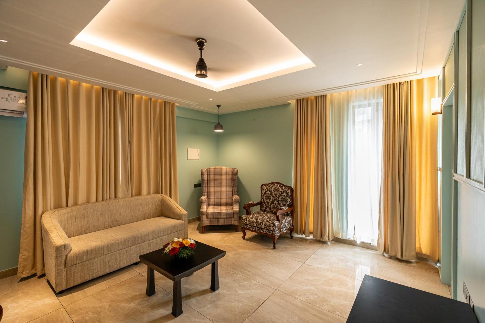 Court 11 By Dimora Hotel Kochi Eksteriør billede