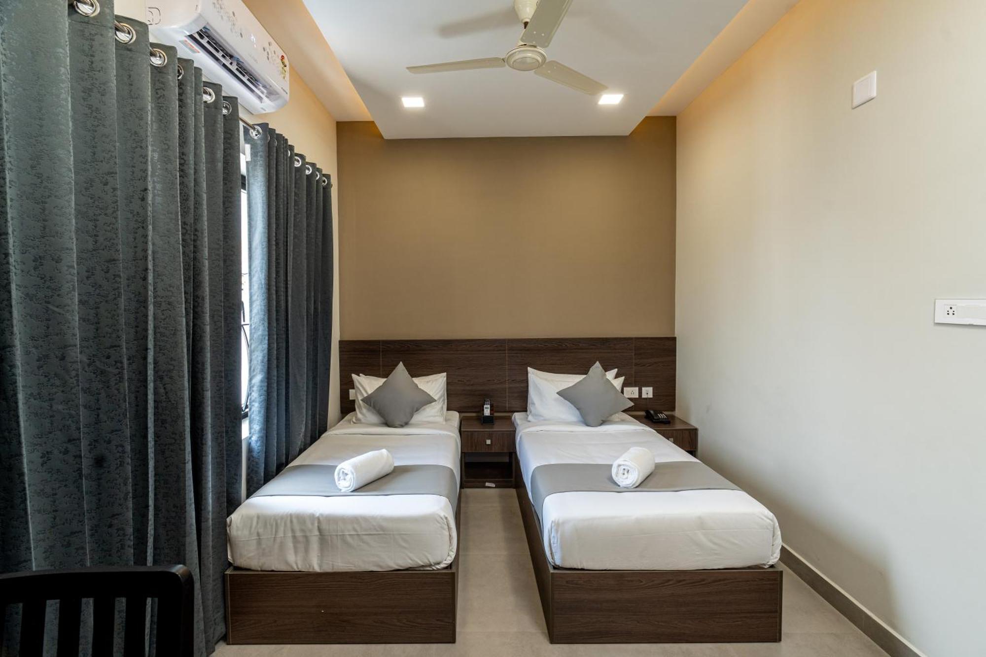 Court 11 By Dimora Hotel Kochi Eksteriør billede